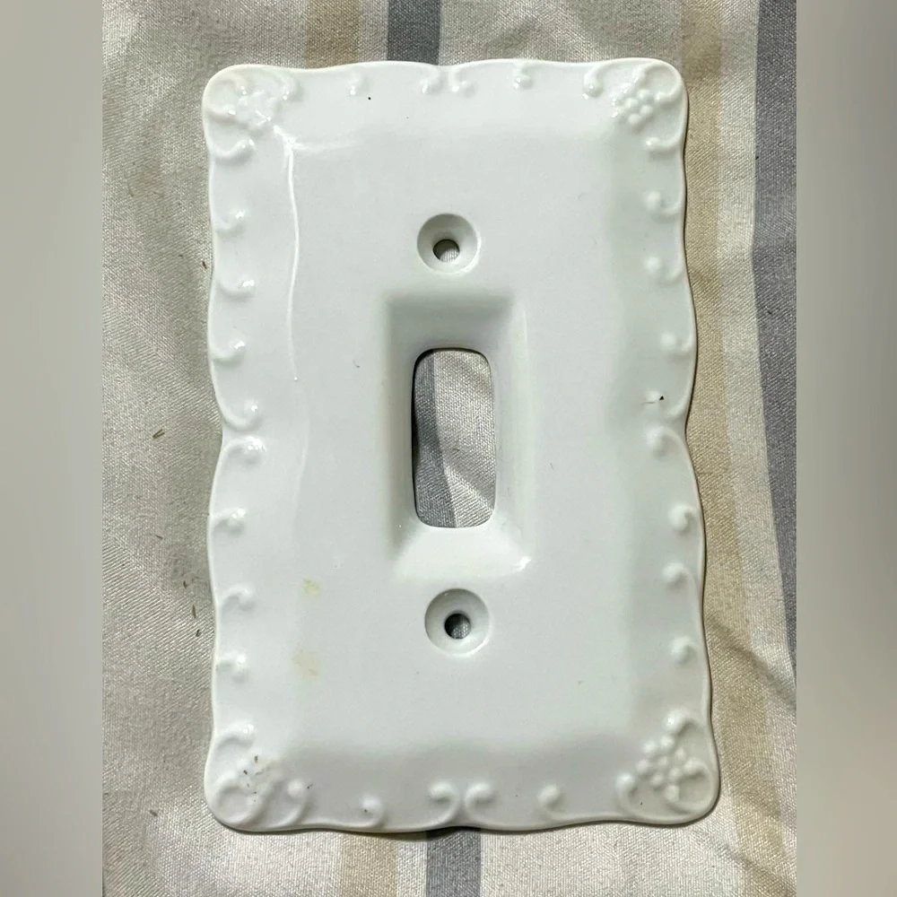 Antique White ceramic lightswitch plate